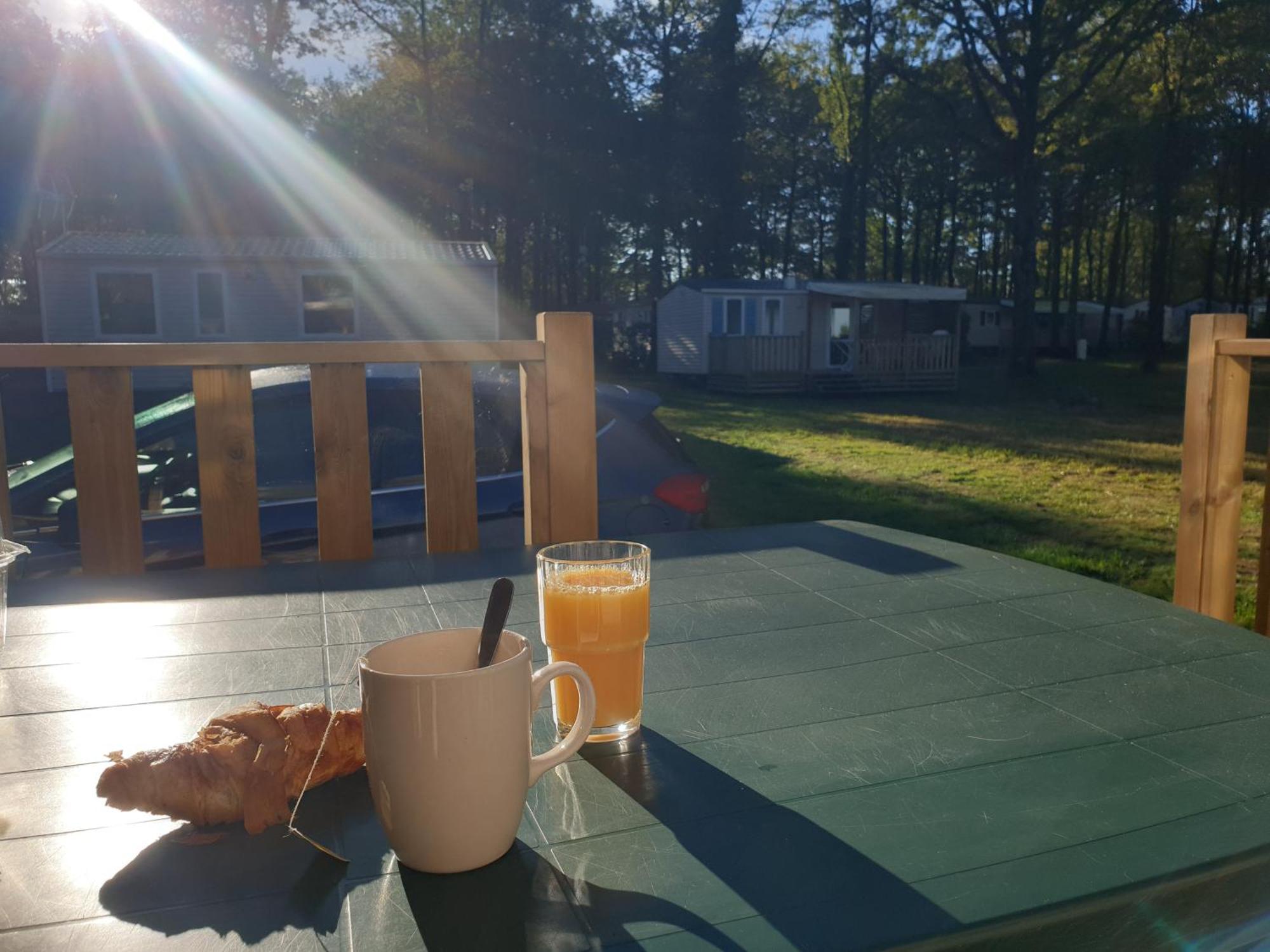 Mobilhome Proche Puy Dufou La Boissiere-de-Montaigu Bagian luar foto